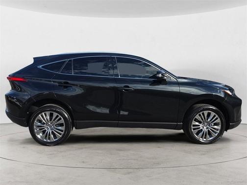 2024 Toyota Venza XLE