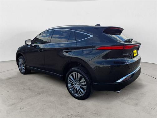 2024 Toyota Venza XLE