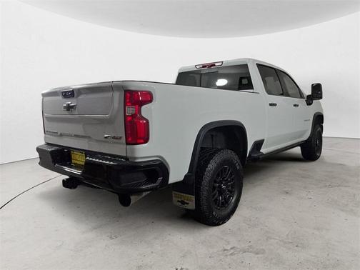 2024 Chevrolet Silverado 2500 4WD Crew Cab Standard Bed ZR2