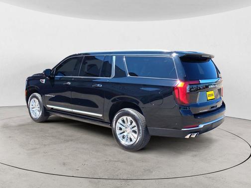 Onyx Black 2025 GMC Yukon XL Denali