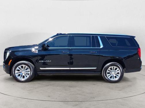 Onyx Black 2025 GMC Yukon XL Denali