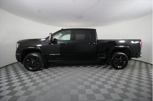 2024 GMC Sierra 2500 AT4