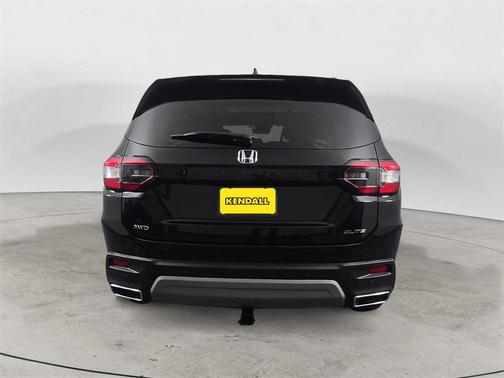 2023 Honda Pilot AWD Elite