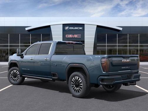 2025 GMC Sierra 3500 Denali