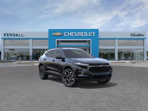 Mosaic Black Metallic 2026 Chevrolet Trax FWD 2RS
