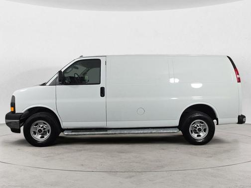 2024 GMC Savana 2500 Work Van