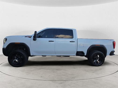 2024 GMC Sierra 2500 SLT