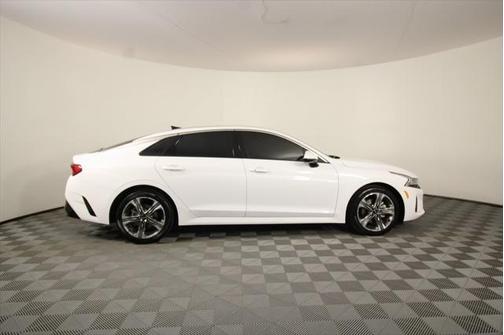 2024 Kia K5 EX