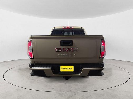 Desert Sand Metallic 2022 GMC Canyon Elevation
