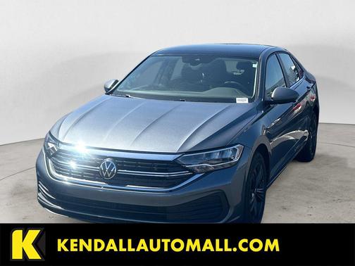 Platinum Gray Metallic 2024 Volkswagen Jetta 1.5T SE