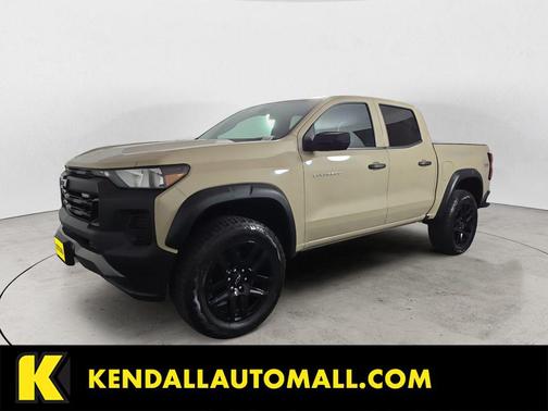 Sand Dune Metallic 2024 Chevrolet Colorado Trail Boss