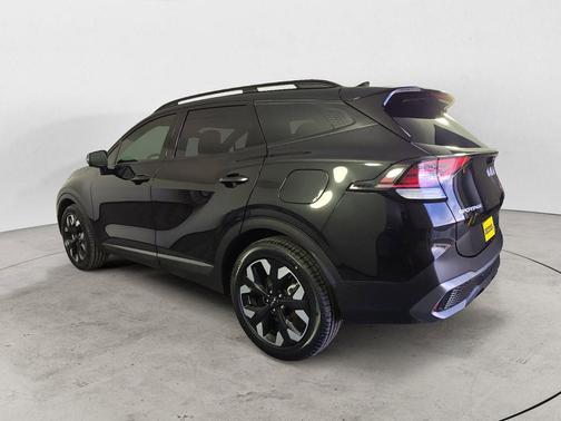 Fusion Black 2024 Kia Sportage Plug-In Hybrid X-Line Prestige