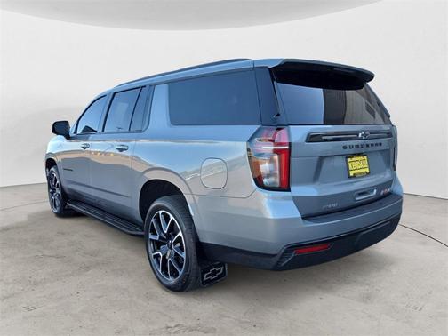 2023 Chevrolet Suburban RST