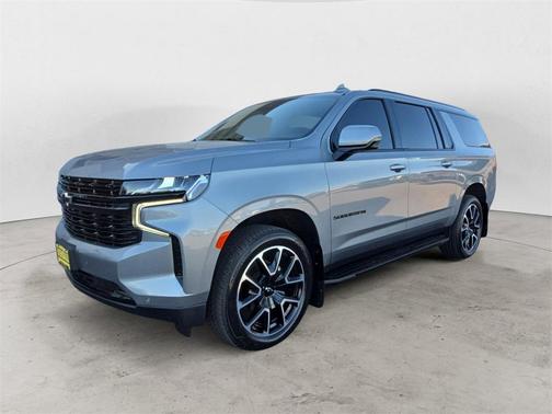 2023 Chevrolet Suburban RST