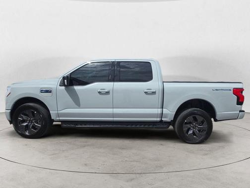 Avalanche 2024 Ford F-150 Lightning Flash