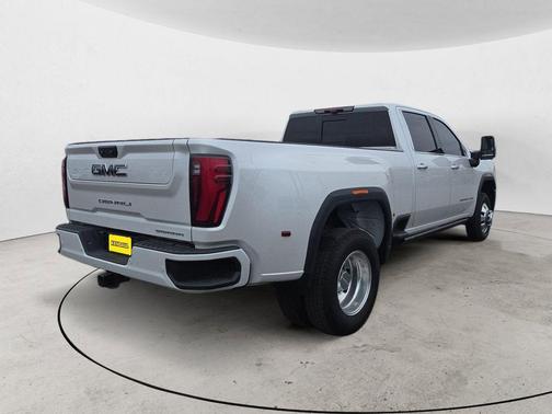 2024 GMC Sierra 3500 Denali