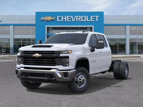2025 Chevrolet Silverado 3500 WT