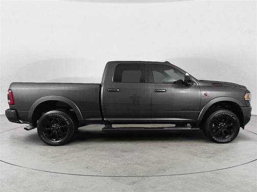 2021 RAM 2500 Laramie Crew Cab 4x4 6'4' Box