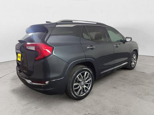 Hunter Metallic 2022 GMC Terrain Denali