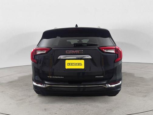 Hunter Metallic 2022 GMC Terrain Denali