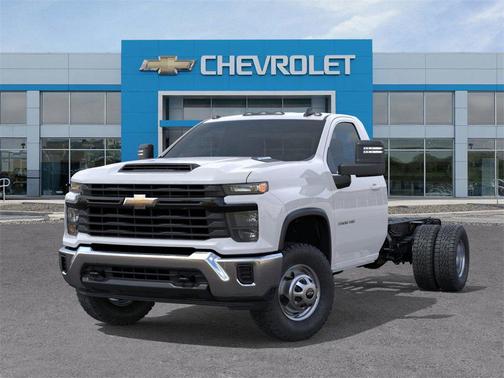 2025 Chevrolet Silverado 3500 WT