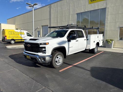 2025 Chevrolet Silverado 3500 WT