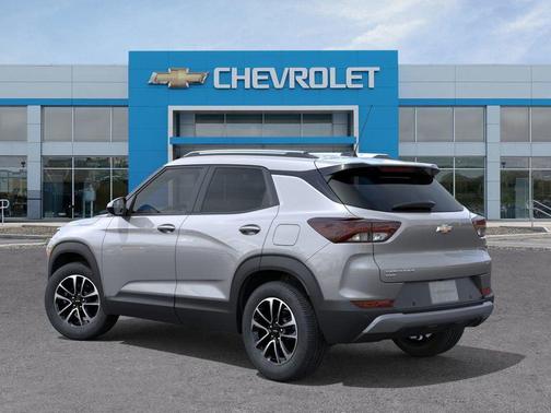 Sterling Gray Metallic 2026 Chevrolet Trailblazer LT