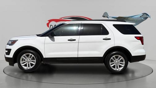 Oxford White 2017 Ford Explorer Base