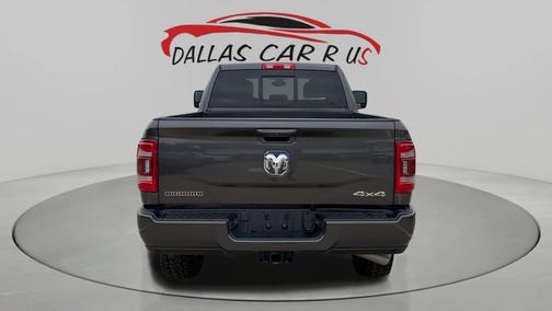 2023 RAM 2500 Big Horn Crew Cab 4x4 6'4' Box