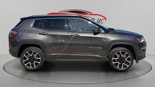 Granite Crystal Metallic Clearcoat 2018 Jeep Compass Limited