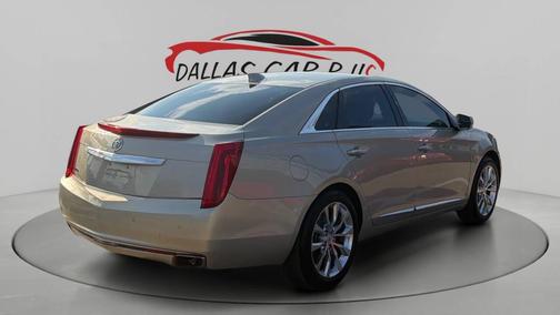Silver Coast Metallic 2015 Cadillac XTS Luxury