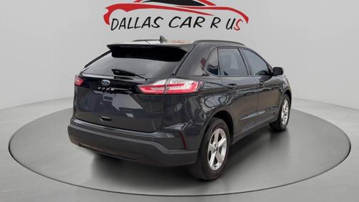 2021 Ford Edge SE