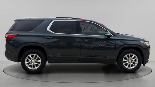 GRAY 2018 Chevrolet Traverse LT Cloth