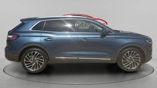 Blue Diamond Metallic 2019 Lincoln Nautilus Reserve