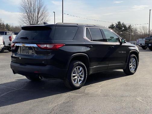 2021 Chevrolet Traverse LT Leather