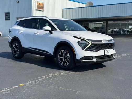Glacial White Pearl 2023 Kia Sportage EX