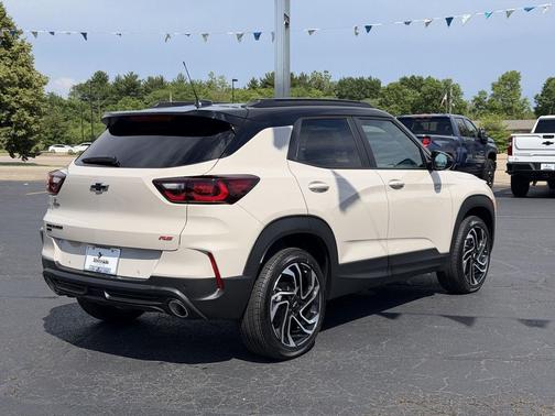 White Sands 2026 Chevrolet Trailblazer RS