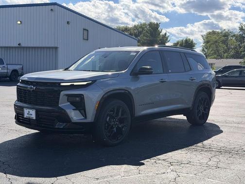 Sterling Gray Metallic 2026 Chevrolet Traverse RS