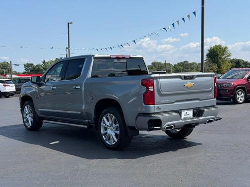 Sterling Gray Metallic 2026 Chevrolet Silverado 1500 High Country