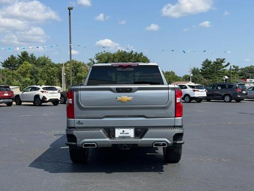 Sterling Gray Metallic 2026 Chevrolet Silverado 1500 High Country