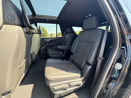 2025 Chevrolet Tahoe 4WD High Country