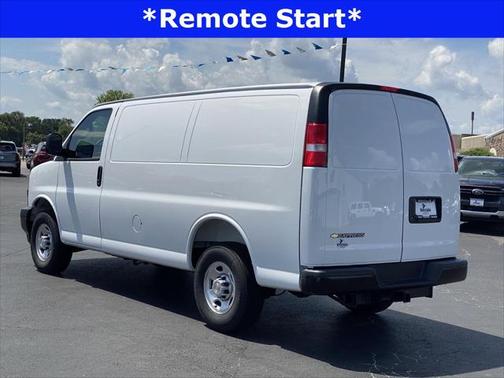 2025 Chevrolet Express 2500 RWD 2500 Regular Wheelbase WT