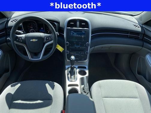 Summit White 2015 Chevrolet Malibu 1LS