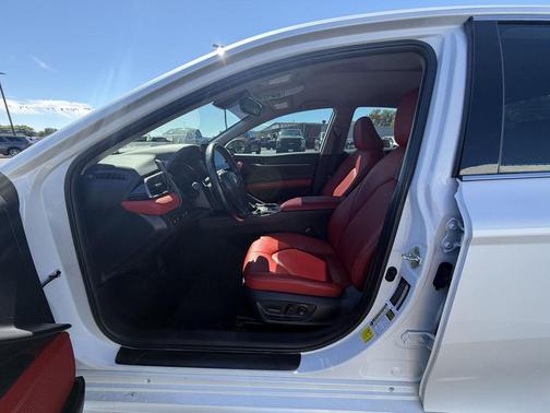Wind Chill Pearl 2024 Toyota Camry XSE