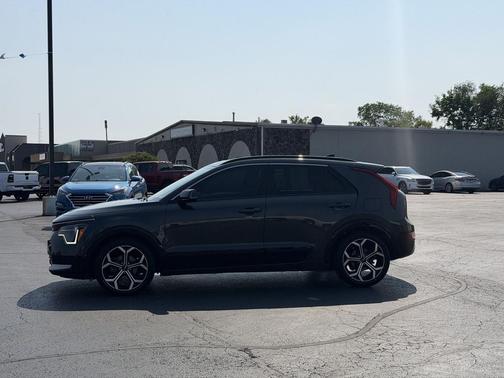 Graphite Gray 2023 Kia Niro Touring