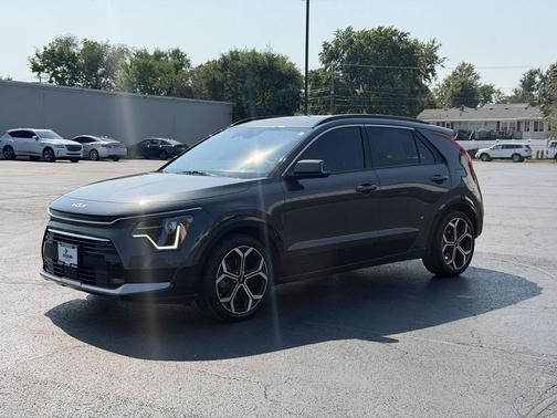 Graphite Gray 2023 Kia Niro Touring
