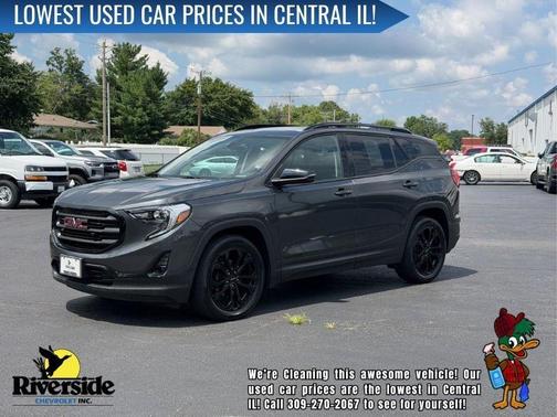 Graphite Gray Metallic 2021 GMC Terrain SLT