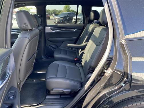 2022 Cadillac XT6 Sport AWD
