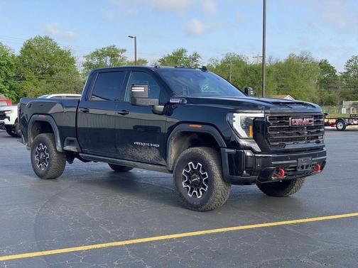 Onyx Black 2025 GMC Sierra 2500 AT4X