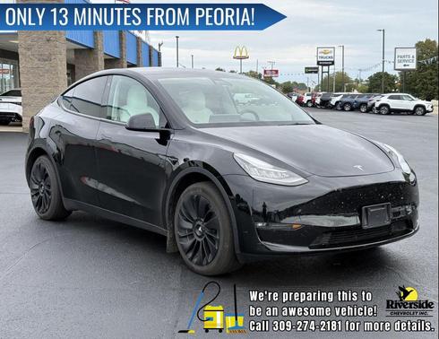 2022 Tesla Model Y Long Range Dual Motor All-Wheel Drive